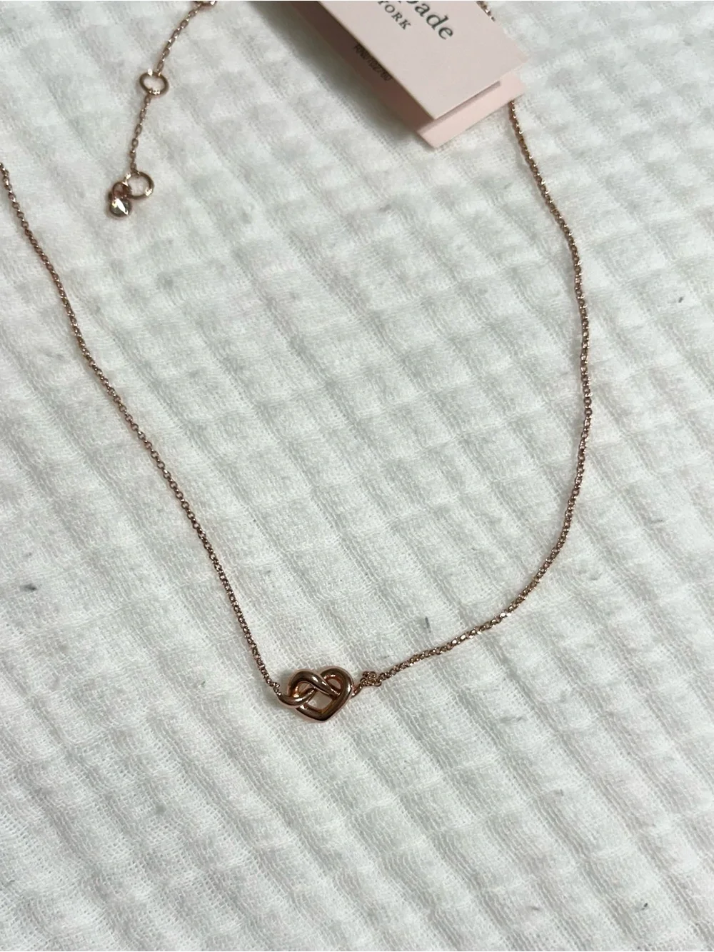 Kate Spade Loves Me Knot Mini Pendant Necklace Rose Gold NWT